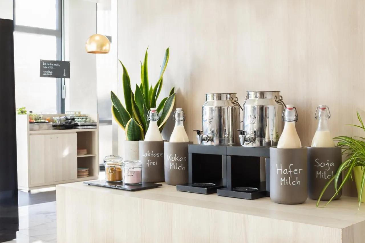 Innside By Melia Hamburg Hafen 4*,  Almanya