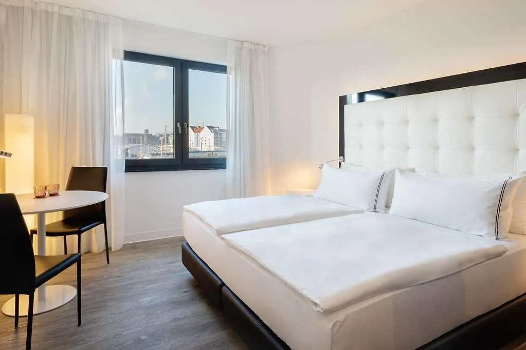 **** Otel Innside By Melia Hamburg Hafen Almanya