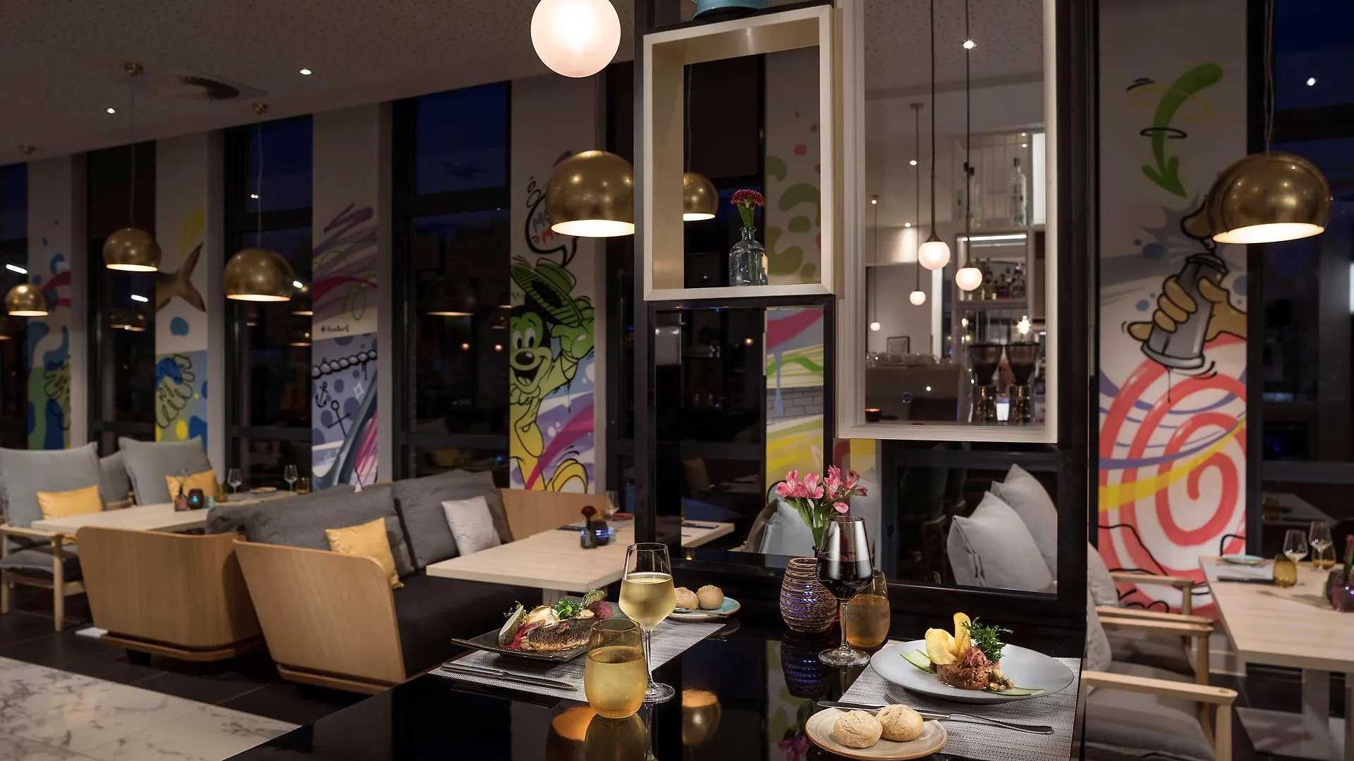 Innside By Melia Hamburg Hafen Almanya
