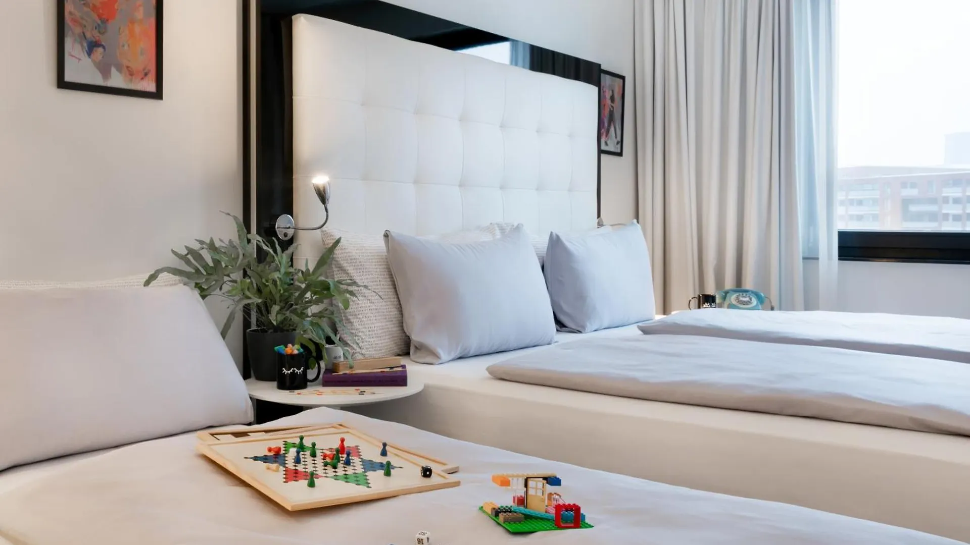 Innside By Melia Hamburg Hafen 4*,