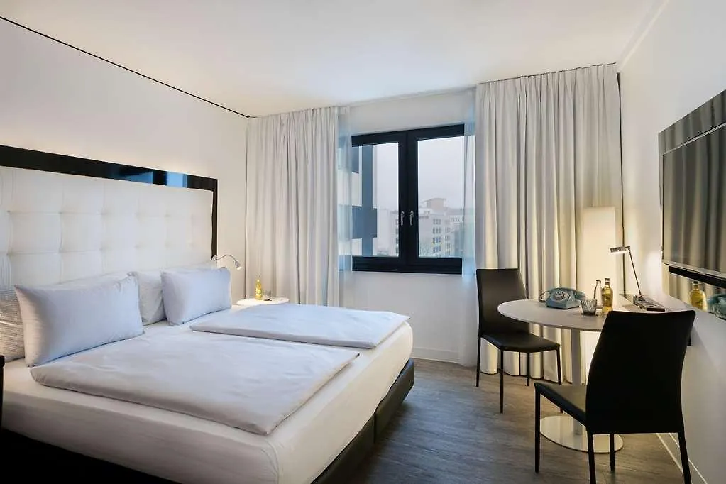 Innside By Melia Hamburg Hafen
