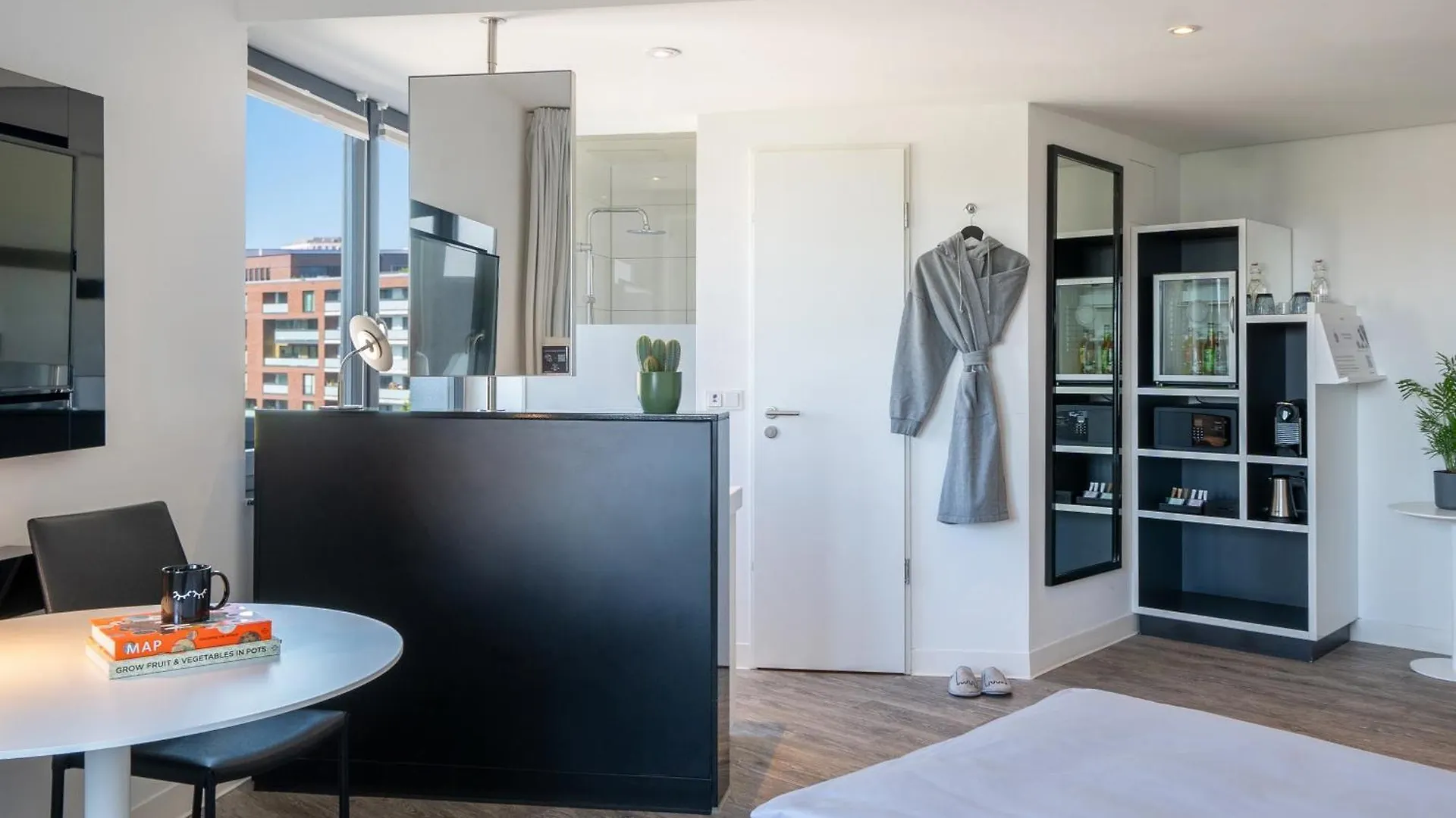 Отель Innside By Melia Hamburg Hafen